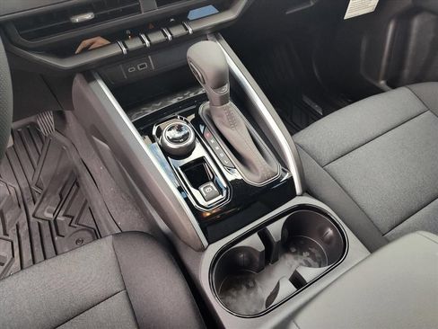 New 2026 Chevrolet Colorado Trail Boss AWD/4WD image 12