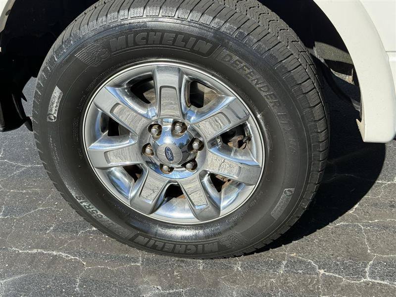 Used 2014 Ford F150 Lariat w/ Lariat Chrome Package AWD/4WD image 21