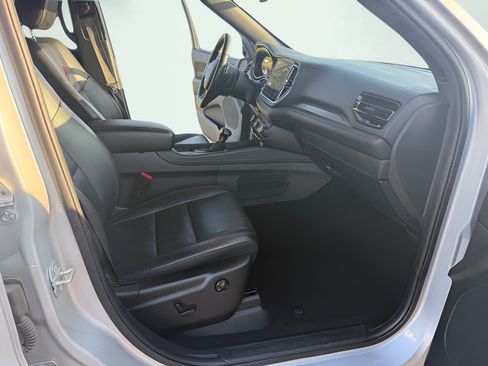 Used 2024 Dodge Durango GT AWD/4WD image 34