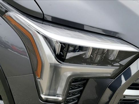 New 2026 Toyota Tundra Platinum AWD/4WD image 13