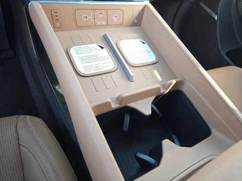 New 2026 Hyundai Santa Fe Calligraphy image 13