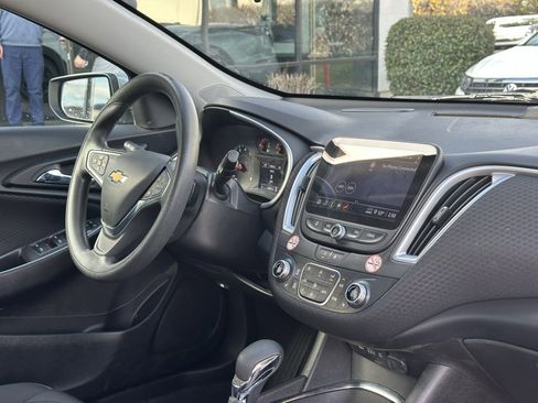 Used 2023 Chevrolet Malibu LT image 29