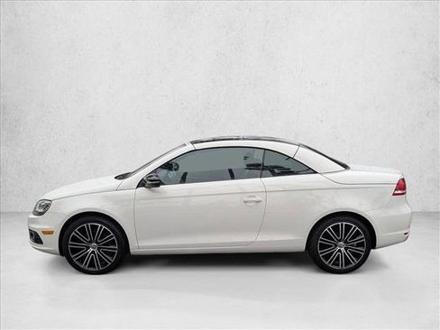 Used 2014 Volkswagen Eos Sport image 9