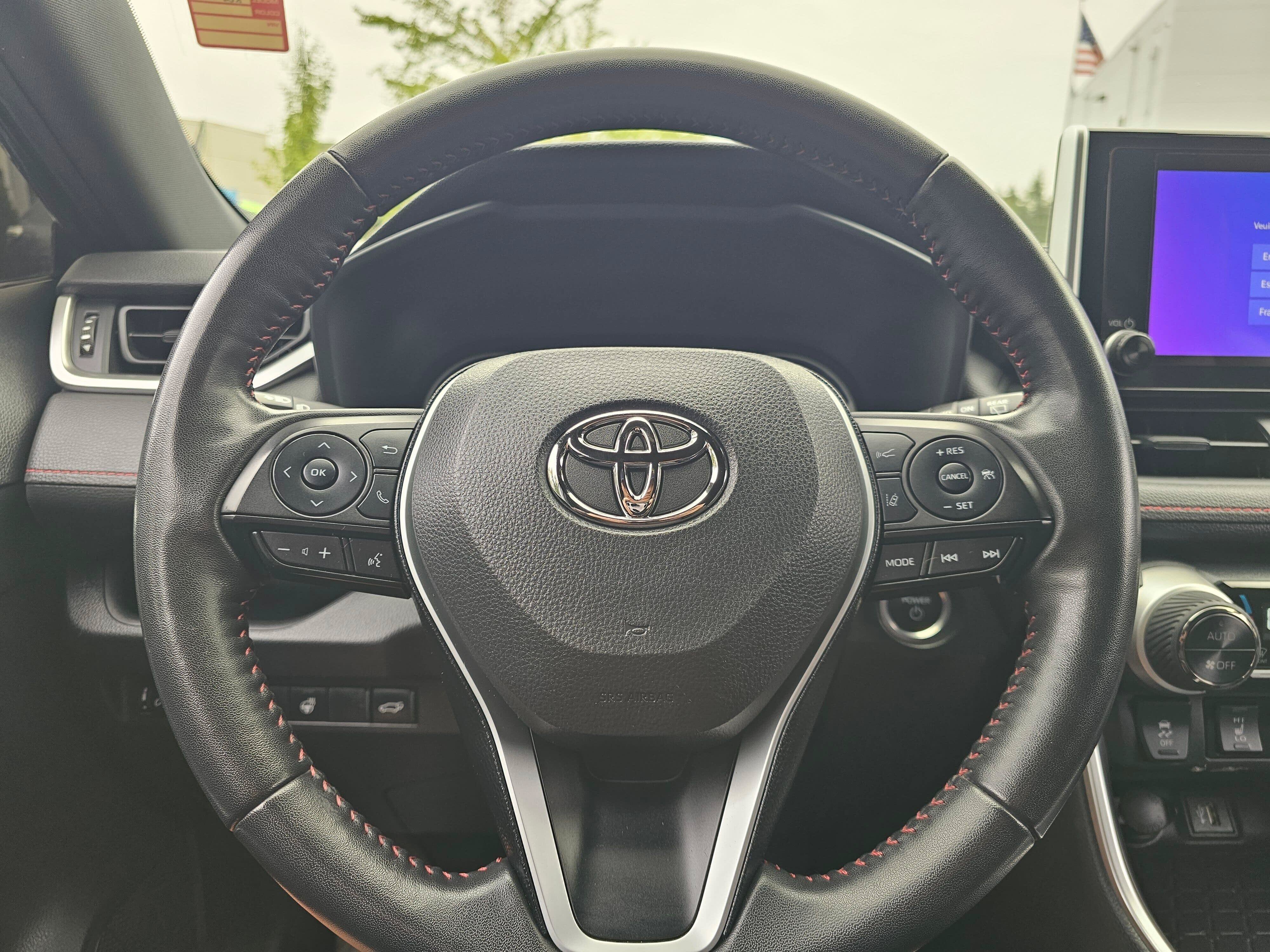 Used 2023 Toyota RAV4 SE w/ Weather & Moonroof Package AWD/4WD image 26