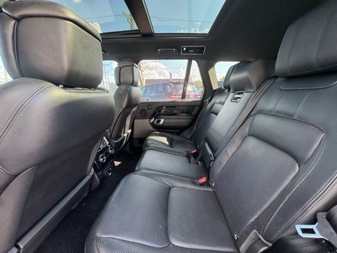Used 2019 Land Rover Range Rover HSE AWD/4WD image 30
