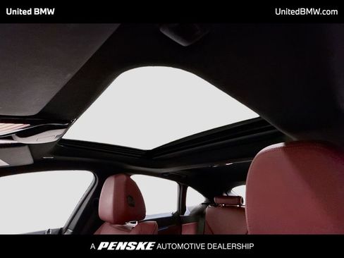 Used 2025 BMW i4 xDrive40i image 12