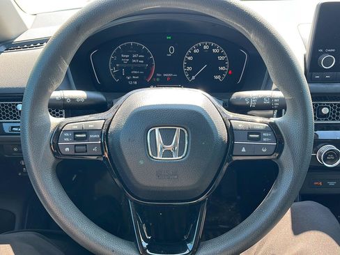 Used 2023 Honda Civic LX image 3