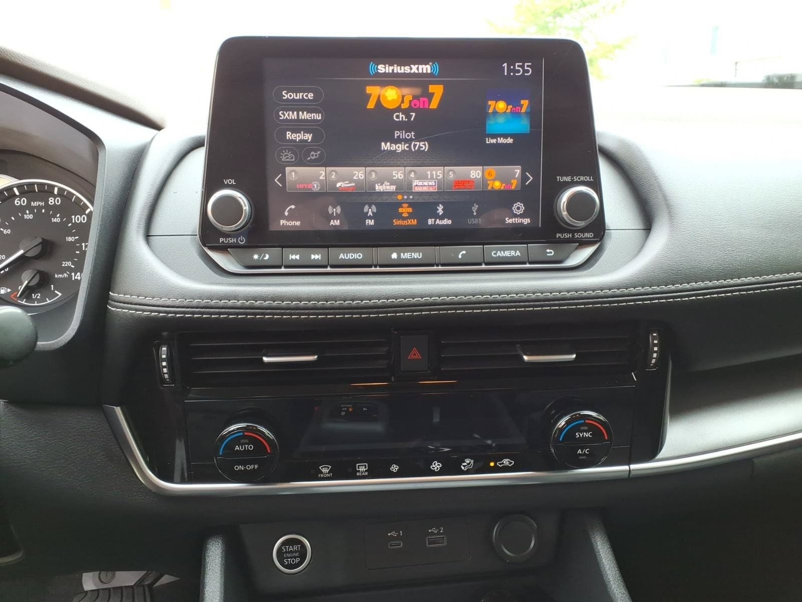 Used 2021 Nissan Rogue SV AWD/4WD image 26