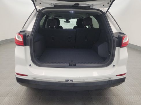 Used 2020 Chevrolet Equinox LT image 29