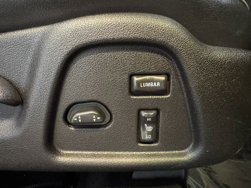 Used 2008 HUMMER H3 Luxury AWD/4WD image 25