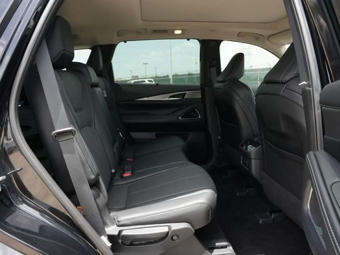 Used 2026 INFINITI QX60 Luxe w/ Cargo Package FWD image 21