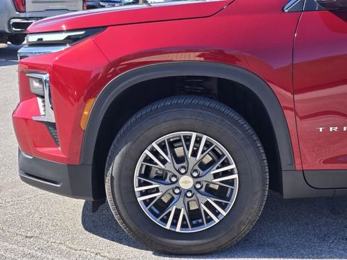 Used 2026 Chevrolet Traverse LT w/ LPO, Floor Liner Package image 9