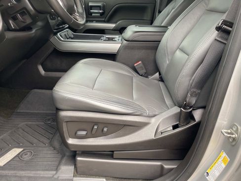 Used 2018 Chevrolet Silverado 1500 LT w/ All Star Edition image 23