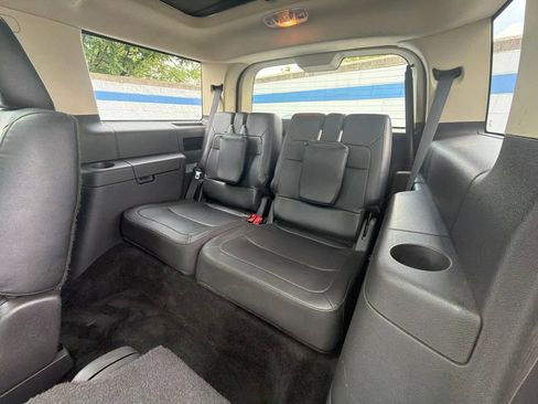 Used 2016 Ford Flex SEL w/ Equipment Group 202A AWD/4WD image 21