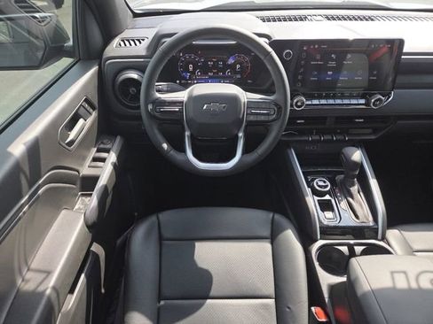 New 2025 Chevrolet Colorado Trail Boss AWD/4WD image 32
