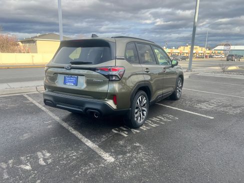 New 2026 Subaru Forester Touring image 3