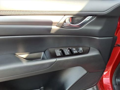 Used 2023 MAZDA CX-5 AWD 2.5 S image 3