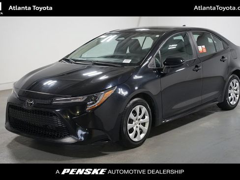 Certified 2024 Toyota Corolla LE FWD image 1
