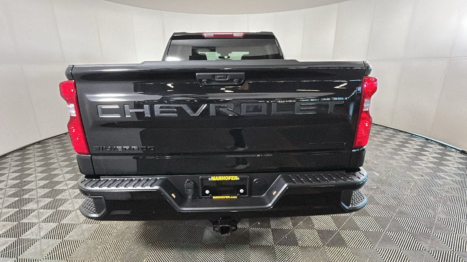Used 2024 Chevrolet Silverado 1500 Custom w/ LPO, Dark Essentials Package AWD/4WD image 4