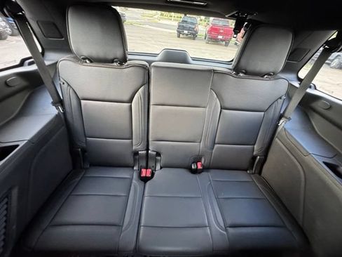 Used 2021 Chevrolet Tahoe High Country AWD/4WD image 16