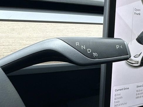 Used 2021 Tesla Model 3 Performance image 23