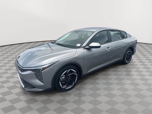 Certified 2025 Kia K4 EX FWD image 1