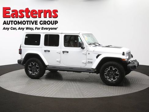Used 2024 Jeep Wrangler Unlimited Sahara w/ Dual Top Group AWD/4WD image 46
