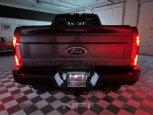 Used 2019 Ford F250 Lariat w/ Lariat Ultimate Package image 54