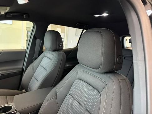 New 2026 Chevrolet Equinox LT AWD/4WD image 14