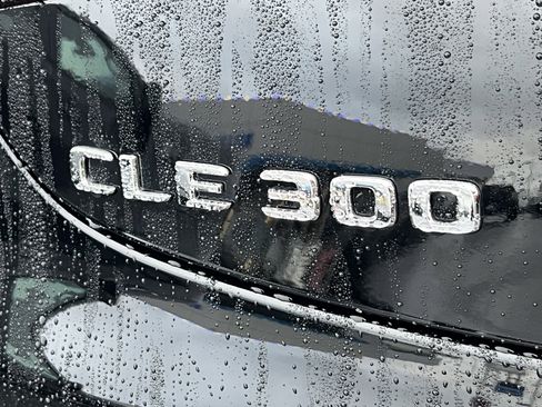 Used 2024 Mercedes-Benz CLE 300 4MATIC Coupe image 9
