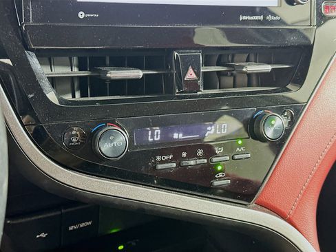 Used 2024 Toyota Camry XSE image 22