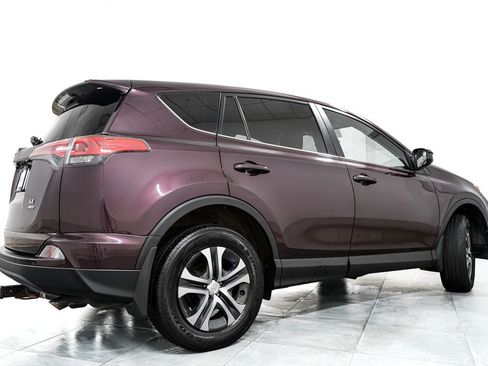 Used 2018 Toyota RAV4 LE w/ All Weather Liner Package AWD/4WD image 7
