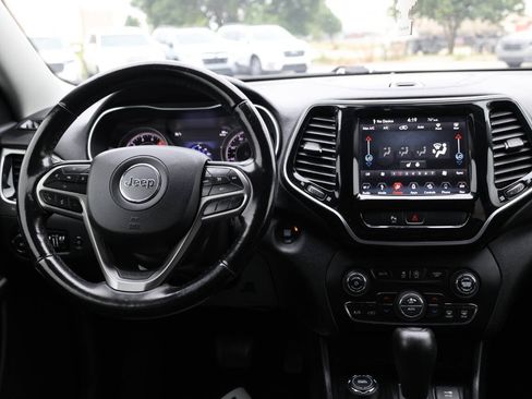 Used 2019 Jeep Cherokee Limited AWD/4WD image 23