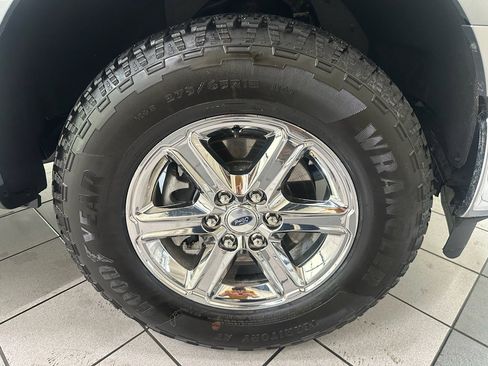 Used 2025 Ford F150 XLT w/ Equipment Group 301A Standard image 17