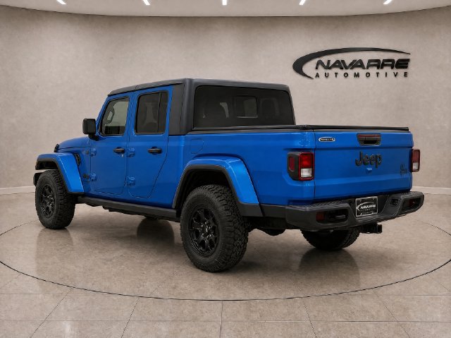 Used 2022 Jeep Gladiator Sport AWD/4WD image 5
