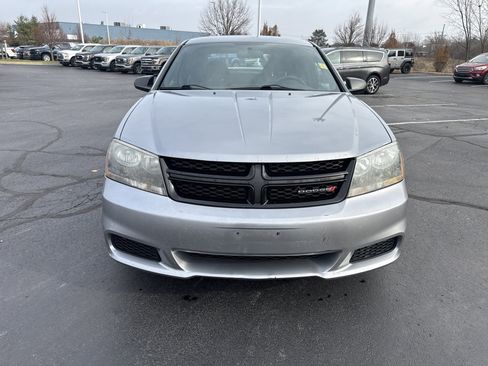 Used 2014 Dodge Avenger SE w/ Blacktop Package image 10