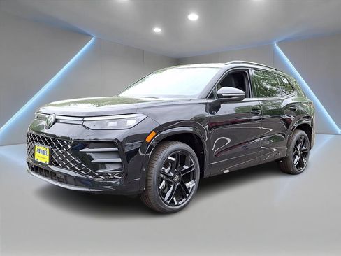 New 2026 Volkswagen Tiguan SE R-Line AWD/4WD image 1