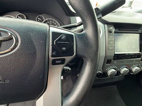 Used 2017 Toyota Tundra SR5 image 28