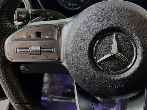 Used 2022 Mercedes-Benz GLC 300 image 19