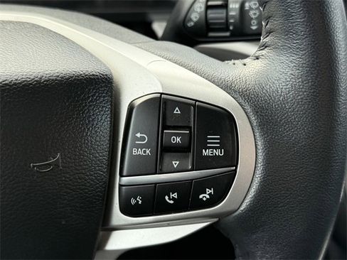 Certified 2023 Ford Explorer XLT image 20