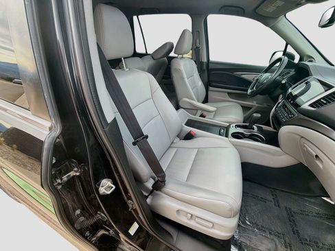 Used 2016 Honda Pilot EX-L image 32