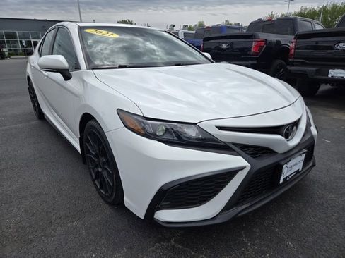 Used 2021 Toyota Camry SE w/ TRD Appearance Package (TMS) AWD/4WD image 1