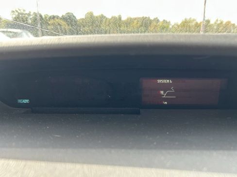 Used 2012 Toyota Prius Two image 12