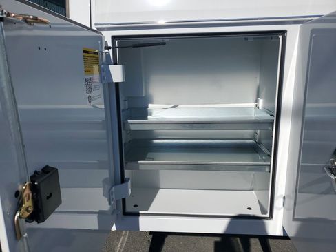 New 2025 Chevrolet Express 3500 w/ Power Convenience Package image 12