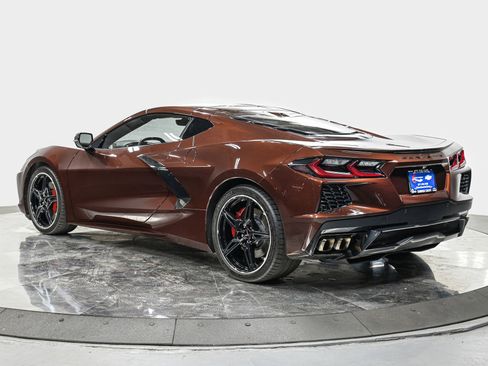 Used 2022 Chevrolet Corvette Stingray w/ Z51 Performance Package image 4