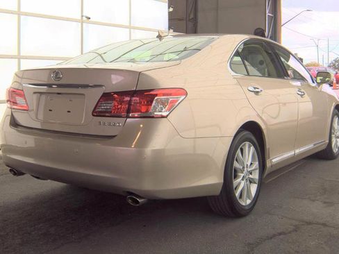 Used 2011 Lexus ES 350 image 5