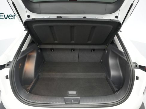 Used 2024 Hyundai Kona SEL FWD image 8