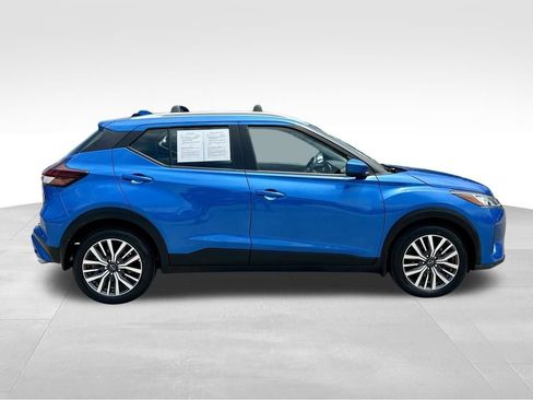 Certified 2024 Nissan Kicks SV w/ Exterior Package FWD image 5