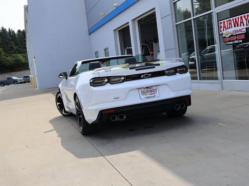 Certified 2023 Chevrolet Camaro LT image 32