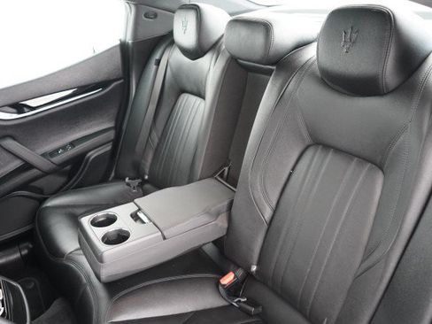 Used 2019 Maserati Ghibli S Q4 AWD/4WD image 51
